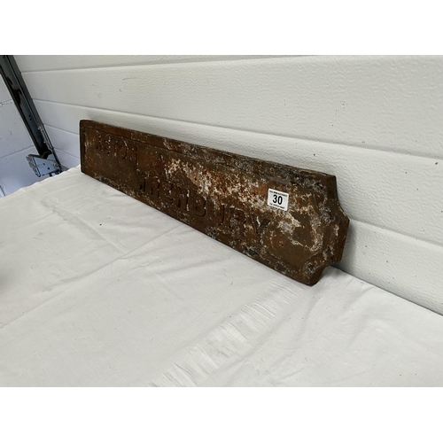 30 - VICTORIAN CAST IRON DOUBLE SIDED FINGER SIGN - ASTON & WRENBURY 34