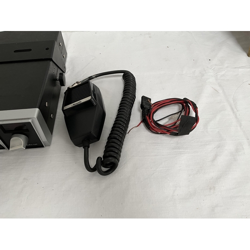 52 - HYGAIN MODEL 2795 120 CHANEL CB IN ORIGINAL BOX