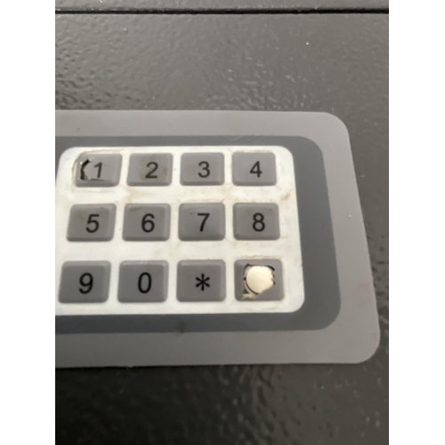 80 - SMALL COMBINATION LOCK SAFE WITH KEY