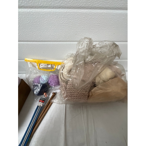 115 - QTY OF SEWING WOOL, NEEDLES EMBROIDERY WOOL ETC