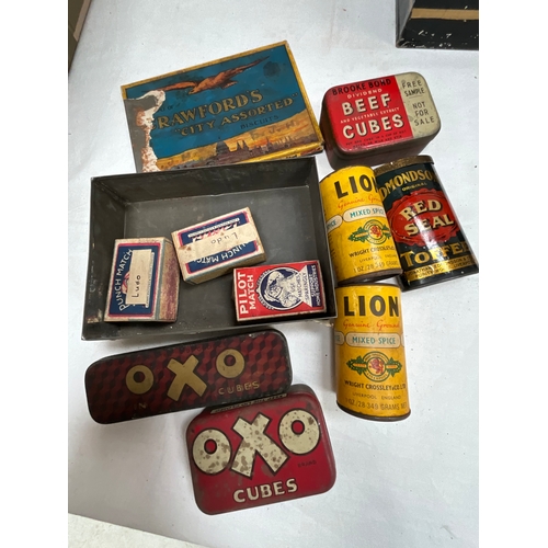 116 - QTY OF VINTAGE ADVERTISING TINS TO INCLUDE THE QUEENS DOLLS HOUSE TIN, EDMUNDSONS TOFFEE TIN ETC