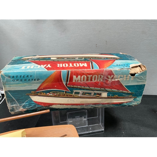 177 - 2 BOXED VINTAGE BATTERY OPERATED TOYS - MOTOR YACHT H5.5