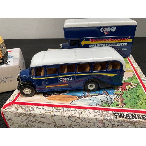 182 - 2 BOXES CORGI COLLECTORS BUSES 
BUS L8