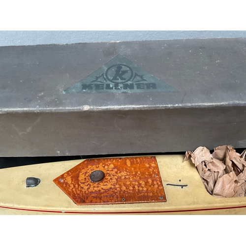 185A - SMALL WOODEN MOTORISED BOAT L12