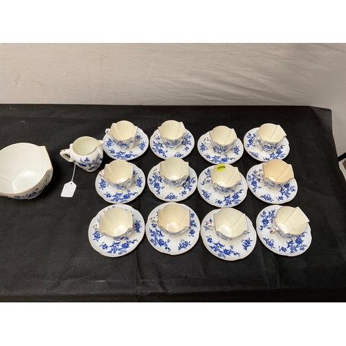 195 - UNUSUAL VICTORIAN BLUE & WHITE TEA SET 12 CUPS & SAUCERS WITH SUGAR BOWL H3