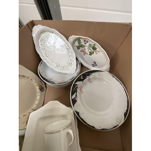 142 - 4 BOXES OF CHINA TO INCLUDE CROWN DUCAL, BLUE & WHITE, WEDGEWOOD A/F, ETC