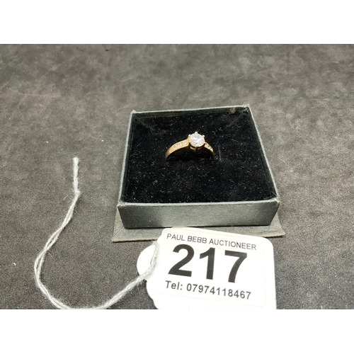 217 - 9CT GOLD HALLMARKED RING SET WITH CUBIC ZIRCONIA - 2.6G TOTAL WEIGHT