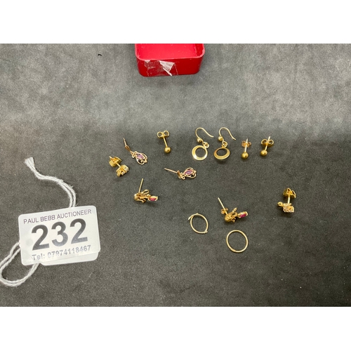 232 - QTY OF UNTESTED & SOME UNMARKED YELLOW METAL EARRINGS