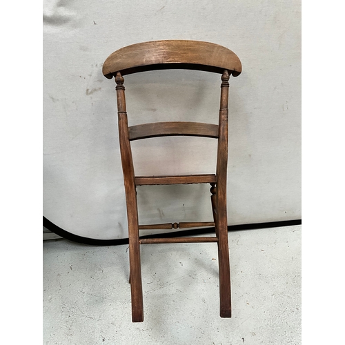 279 - 3 VINTAGE BEDROOM CHAIRS