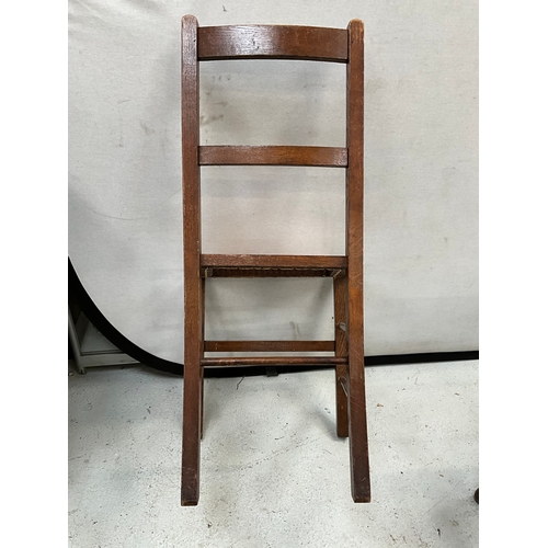 279 - 3 VINTAGE BEDROOM CHAIRS