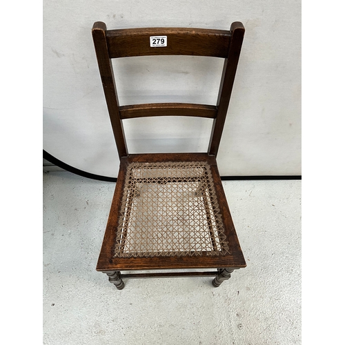 279 - 3 VINTAGE BEDROOM CHAIRS