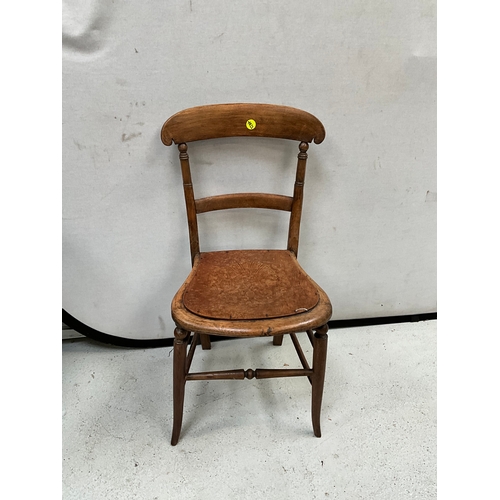 279 - 3 VINTAGE BEDROOM CHAIRS