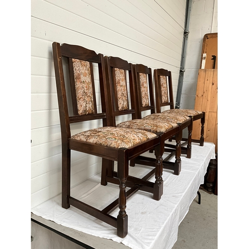 291 - SET OF 6 OAK DINING CHAIRS TO INCLUDE 2 CARVERS A/F