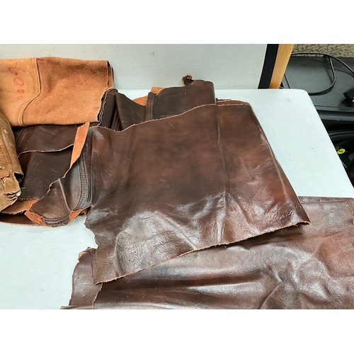 303 - QTY OF LEATHER PIECES - TAKEN FROM SOFAS - SOME A/F