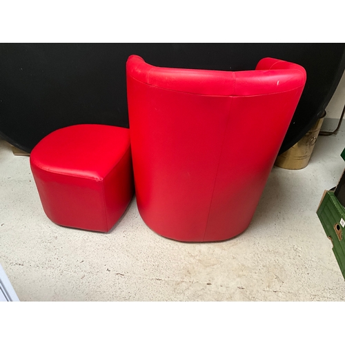 307 - RED FAUX LEATHER TUB CHAIR H30