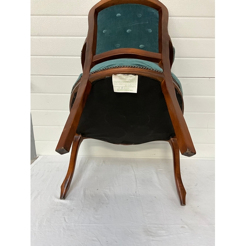 308 - REPRODUCTION BUTTON BACK ARMCHAIR H33