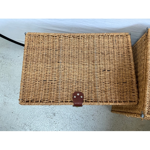 312 - 2 RAFFIA STORAGE BASKETS
18