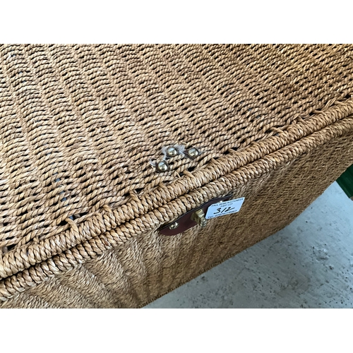 312 - 2 RAFFIA STORAGE BASKETS
18