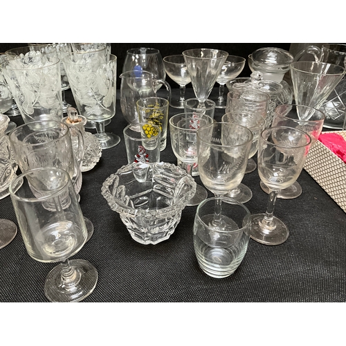 325 - 2 BOXES OF GLASSWARE AND 1 BOX OF COLOURED GLASSWARE 
WHITE VASE 12