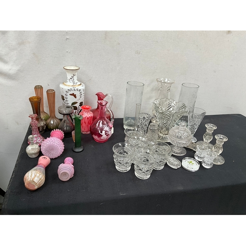 325 - 2 BOXES OF GLASSWARE AND 1 BOX OF COLOURED GLASSWARE 
WHITE VASE 12