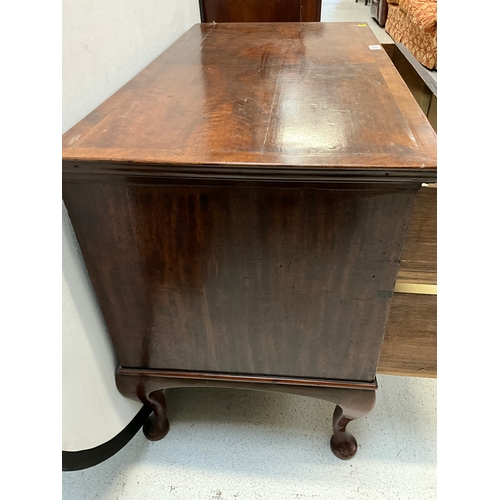 361 - 19TH CENTURY MAHOGANY 2 DRAWER VENEERED CHEST ON CABRIOLE FEET H30