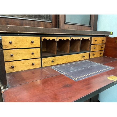 362 - VICTORIAN MAHOGANY SECRETAIRE BOOKCASE H82