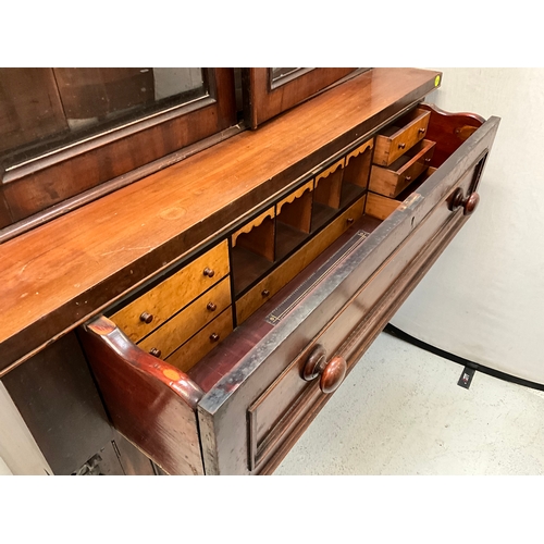 362 - VICTORIAN MAHOGANY SECRETAIRE BOOKCASE H82