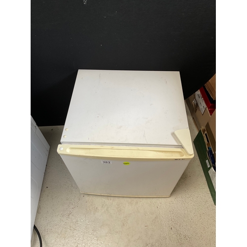 383 - TABLE TOP ELECTRIC FREEZER H19