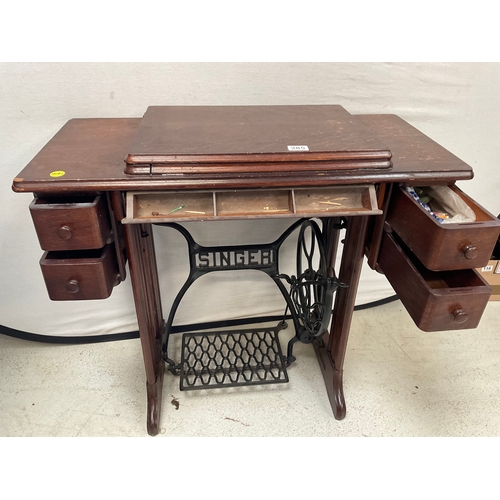 385 - VINTAGE TREADLE SEWING MACHINE TABLE H32.5