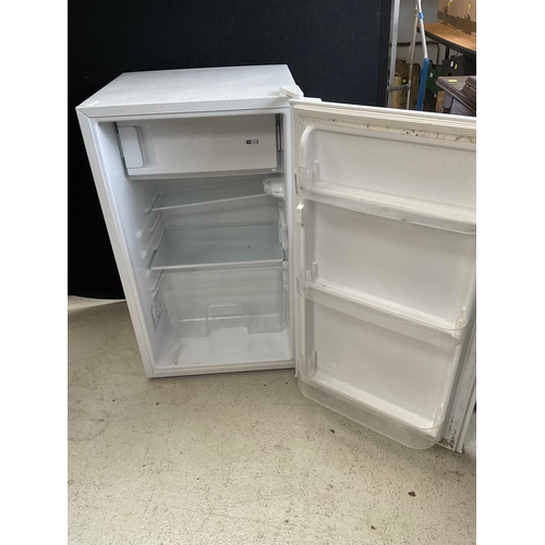 387 - ELECTRIC UNDER COUNTER FRIDGE H33