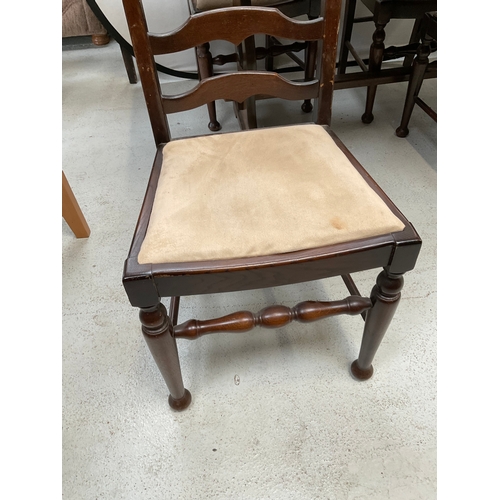 395 - REPRODUCTION OAK REFECTORY DINING TABLE AND 4 MATCHING CHAIRS H30