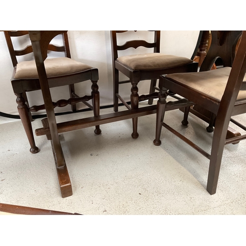 395 - REPRODUCTION OAK REFECTORY DINING TABLE AND 4 MATCHING CHAIRS H30