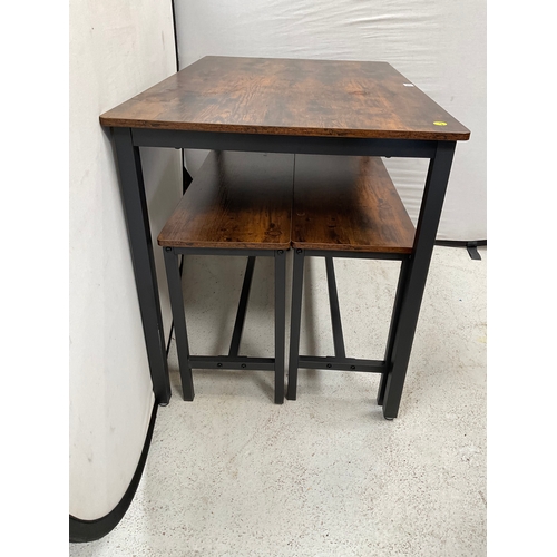 398 - MODERN METAL FRAMED TABLE H30