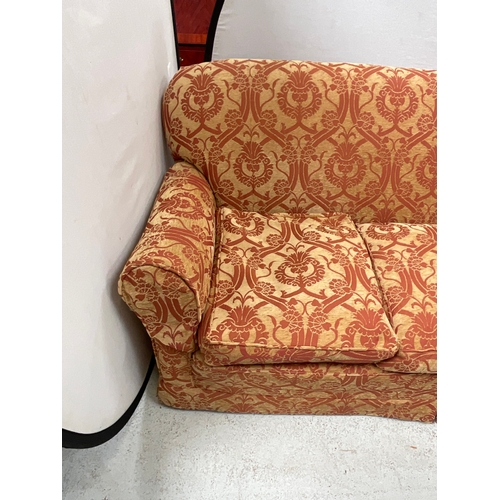 400 - BROCADE COVERED 3 SEATER SETTEE