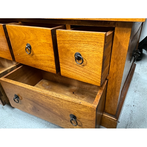 409 - VINTAGE PANELLED OAK COFFE TABLE WITH STORAGE H19