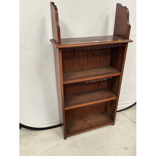 415 - VICTORIAN MAHOGANY OPEN BOOKCASE H52