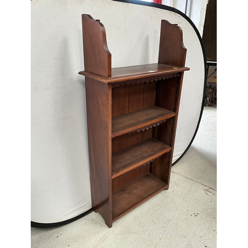 415 - VICTORIAN MAHOGANY OPEN BOOKCASE H52