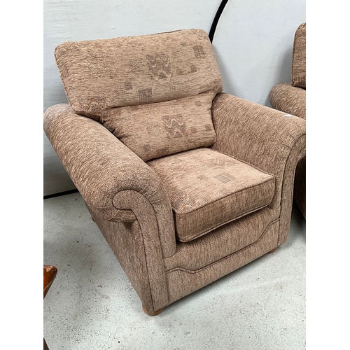 417 - BEIGE FABRIC 2 SEATER 3 PEICE SUITE