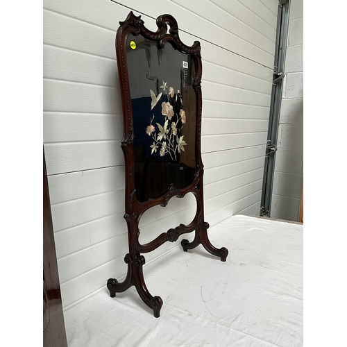 428 - VICTORIAN MAHOGANY FRAMED FREESTANDING TAPESTRY SCREEN DECORATED WITH BUTTERFLIES AND FOILAGE H43