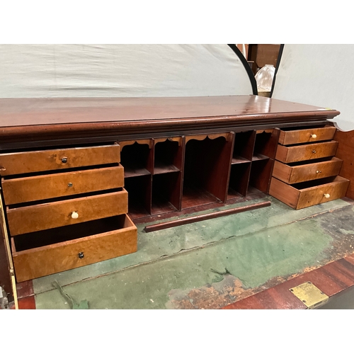 440 - VICTORIAN MAHOGANY SECRETAIRE BASE H41