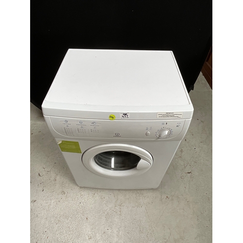 457 - INDESIT TUMBLE DRYER H34