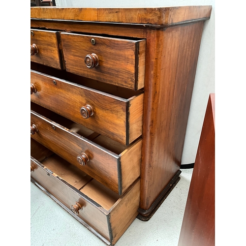 464 - VICTORIAN MAHOGANY VENEERED 2 OVER 3 BEDROOM CHEST H42