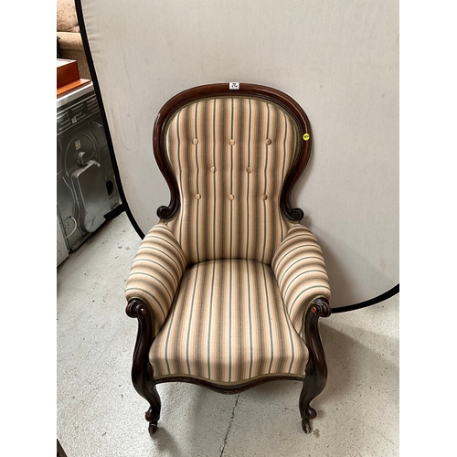 474 - VICTORIAN UPHOLSTERED BEDROOM CHAIR ON ORIGINAL CASTORS H42