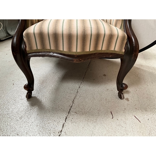 474 - VICTORIAN UPHOLSTERED BEDROOM CHAIR ON ORIGINAL CASTORS H42