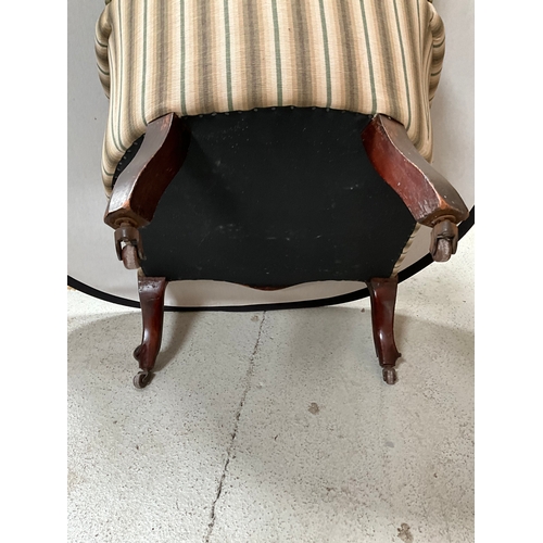 474 - VICTORIAN UPHOLSTERED BEDROOM CHAIR ON ORIGINAL CASTORS H42