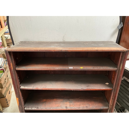 482 - VICTORIAN MAHOGANY OPEN BOOKCASE TOP A/F H48