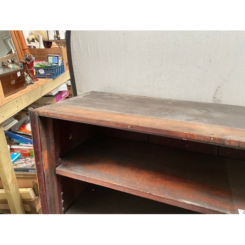 482 - VICTORIAN MAHOGANY OPEN BOOKCASE TOP A/F H48