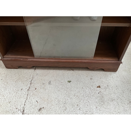 485 - MODERN GLAZED BOOKCASE H35