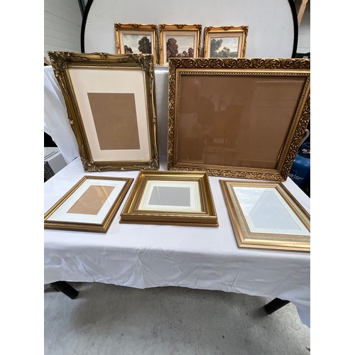 14 - BOX OF GILT FRAMED COUNTRY SCENE PICTURES AND QTY FRAMES