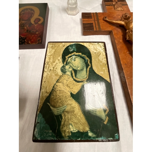 19 - *******lot withdrawn by vendor******BOX OF RELIGIOUS ITEMS TO INCLUDE CRUCIFIX'S, ROSARY BEADS, RELI... 